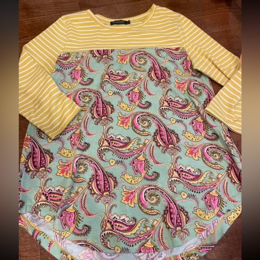 Nuggles Top
